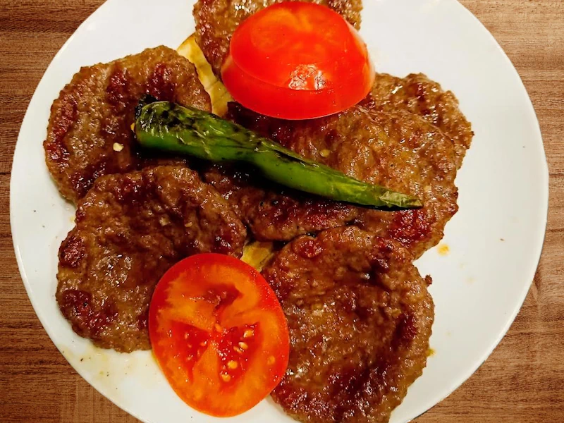 sivasta-köfte-nerede-yenir