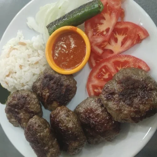 uzunköprü-köftesi-nasıl-yapılır